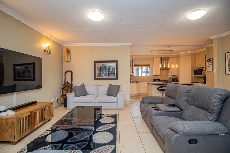 4 Bedroom Property for Sale in Island View Western Cape